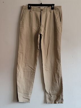 Men's 34" x 34" Dockers classic straight fit khaki chino casual/dressy pants